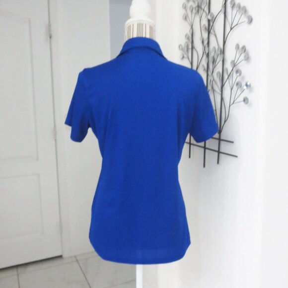 New TOPLESS in ARIZONA Applique V-Neck Polo Shirt Convertible Car M NWOT Blue - Picture 6 of 10